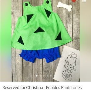 Pebbles Check my profile I have the fam set!